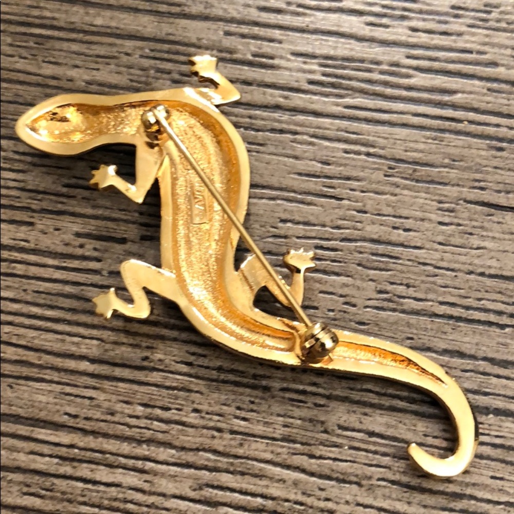 Vintage Avon Black Enamel Salamander Lizard Pin - Picture 3 of 11